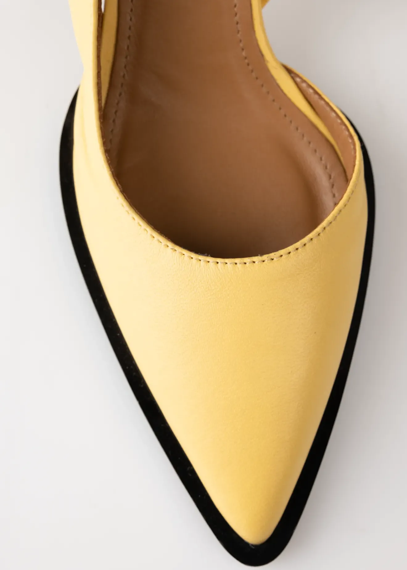 Vanilia Atp Atelier Pumps Desana Nappa Mimosa New