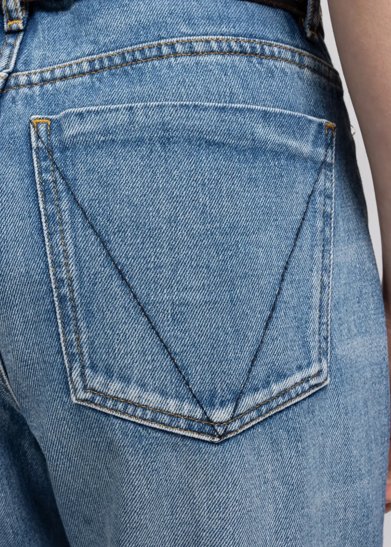 Vanilia High Waist Jeans Straight Fit Autentic Best