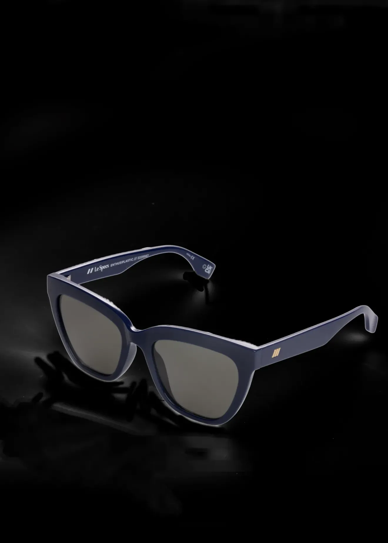 Vanilia Le Specs Zonnebril Le Sustain Midnight Navy W / Green Mono Hot