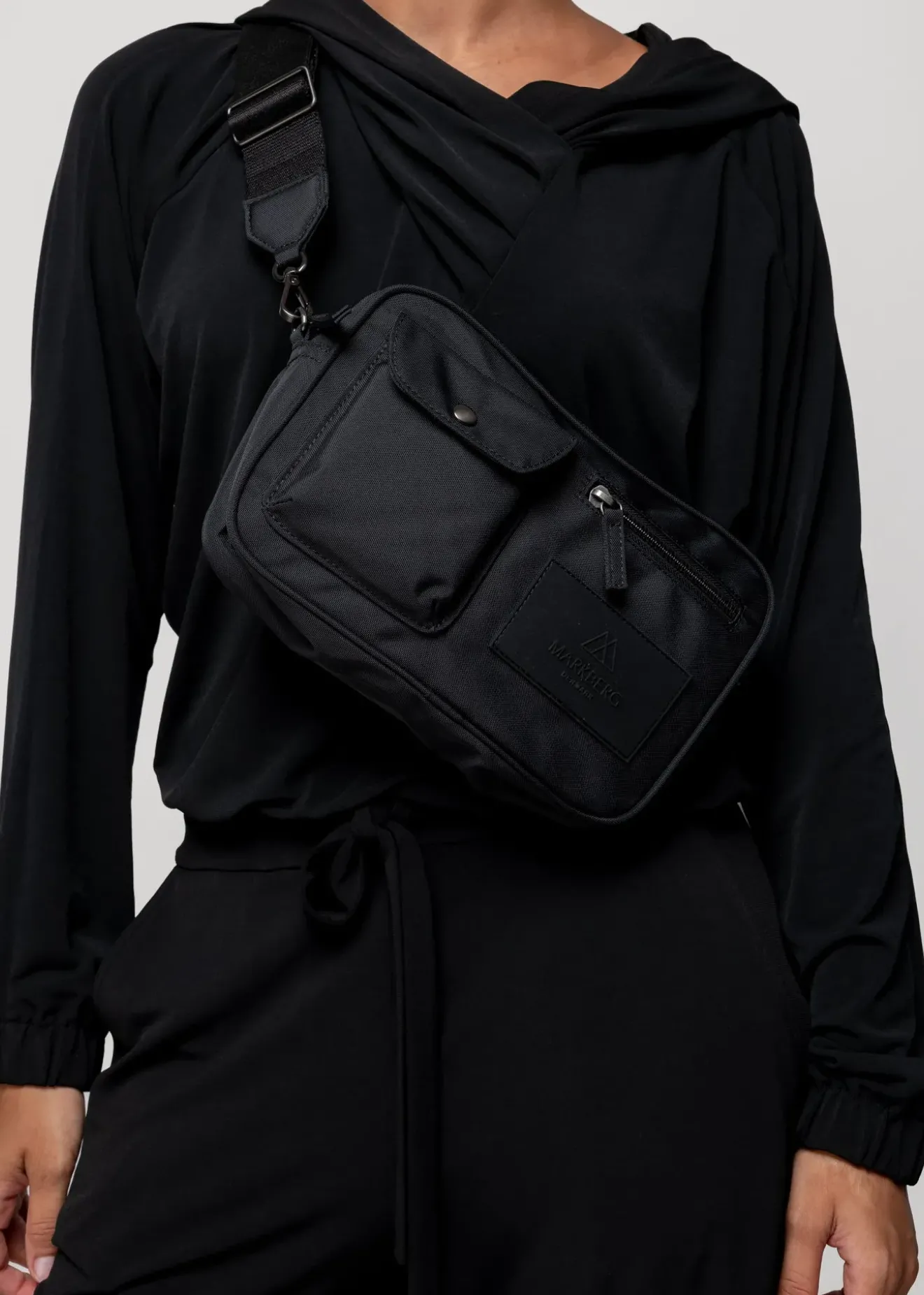 Vanilia Markberg Crossbody Tas Darla Medium Zwart Sale