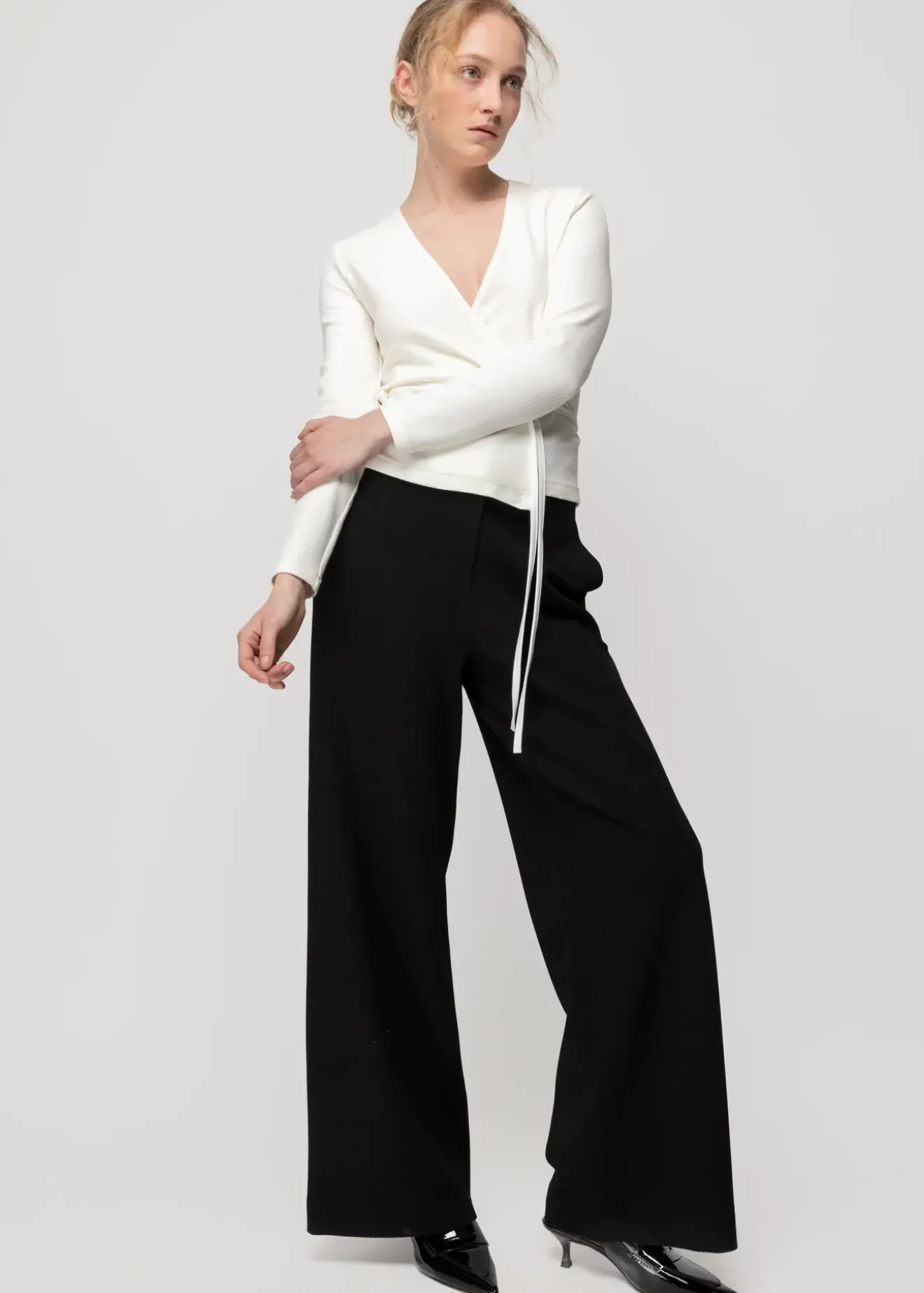 Vanilia Rib Broek Met Rechte Pijp Zwart Best