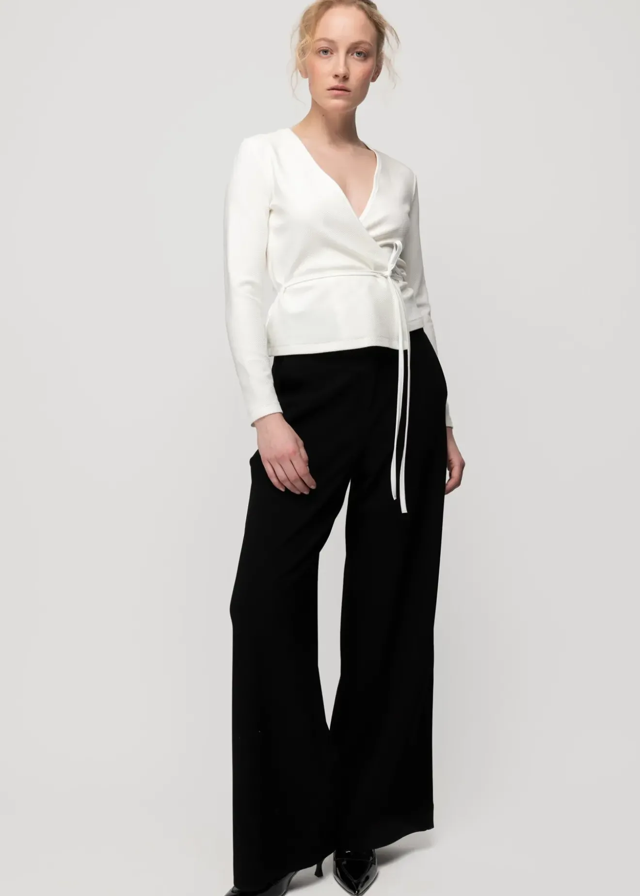 Vanilia Rib Broek Met Rechte Pijp Zwart Best