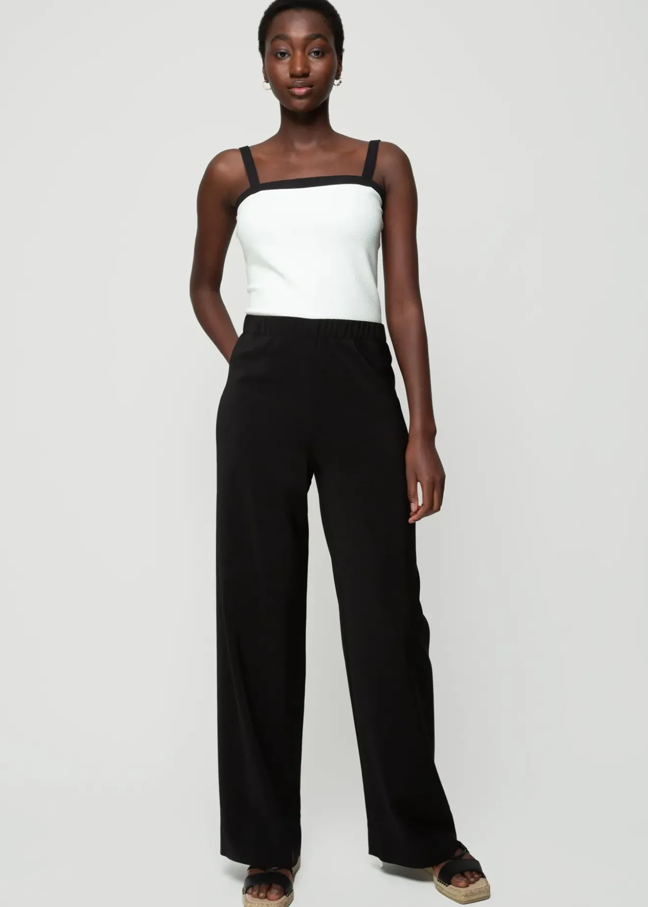 Vanilia Rib Top Met Contrastboorden Off White Online