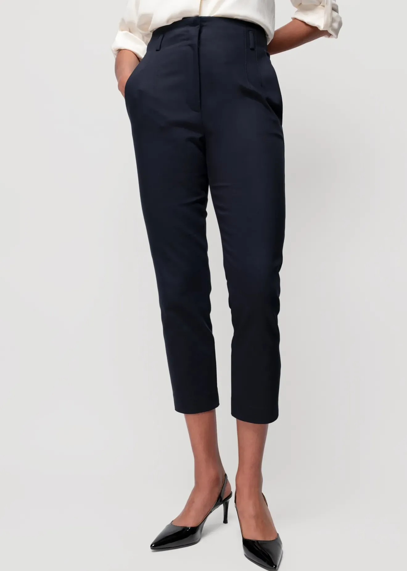 Vanilia Sailore Tapered Chino Darkest Blue New