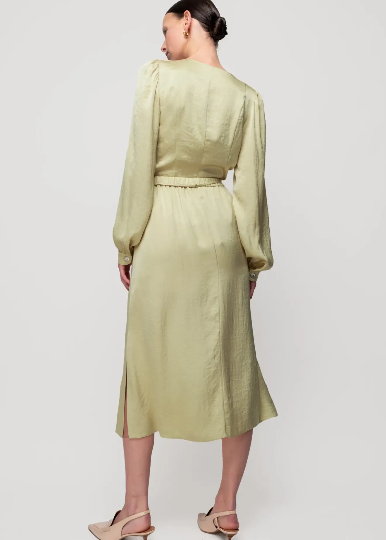 Vanilia Satijnen Blouse Met Parelmoer Linde Outlet