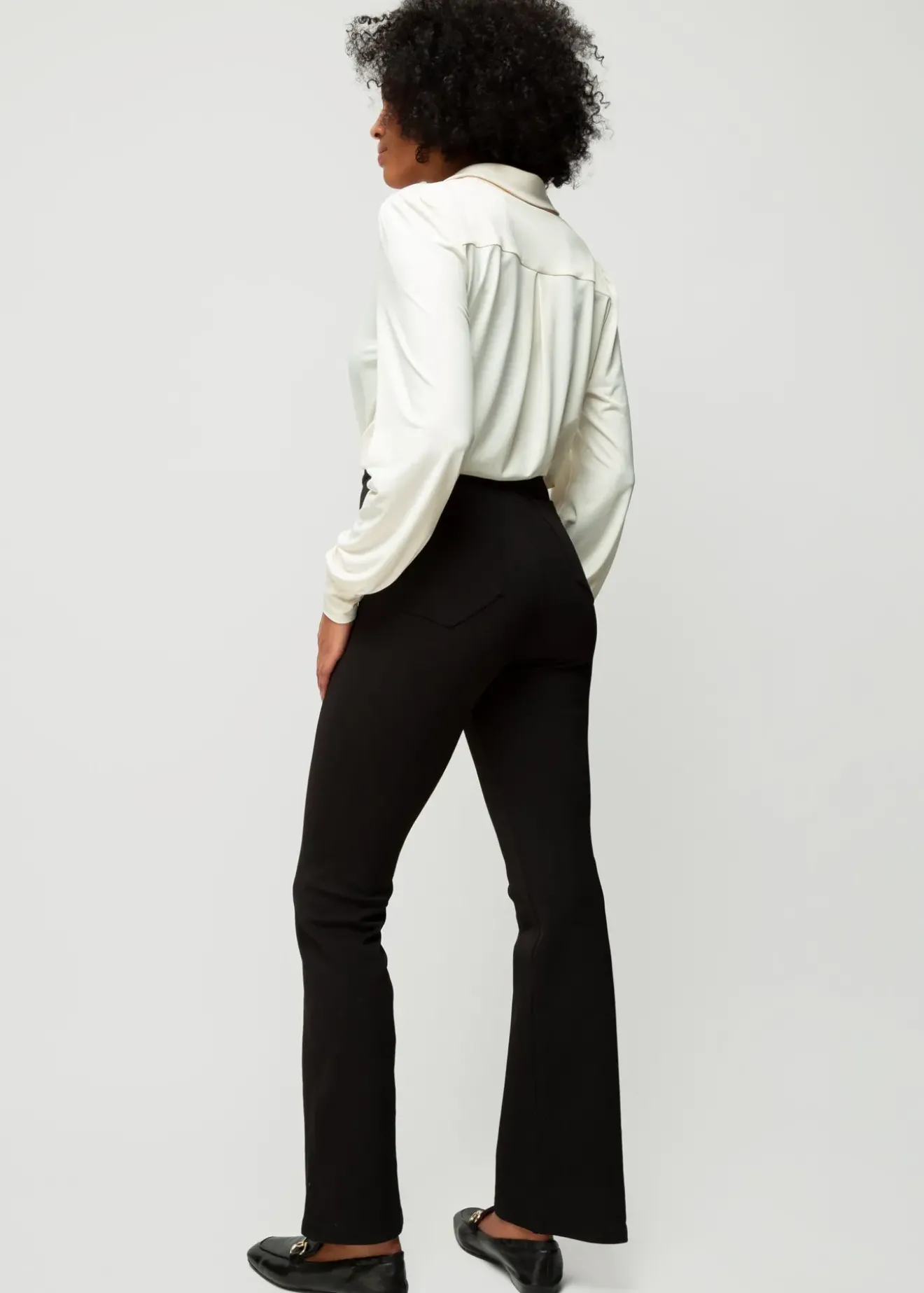 Vanilia Stretch Flaired Zwart Fashion