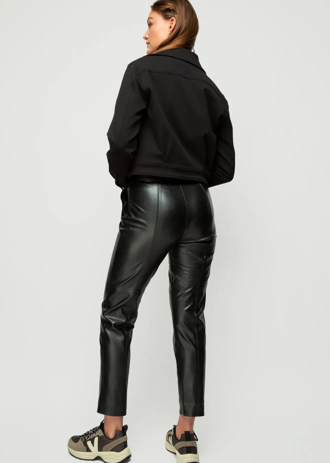 Vanilia Stretch Jasje Zwart Best