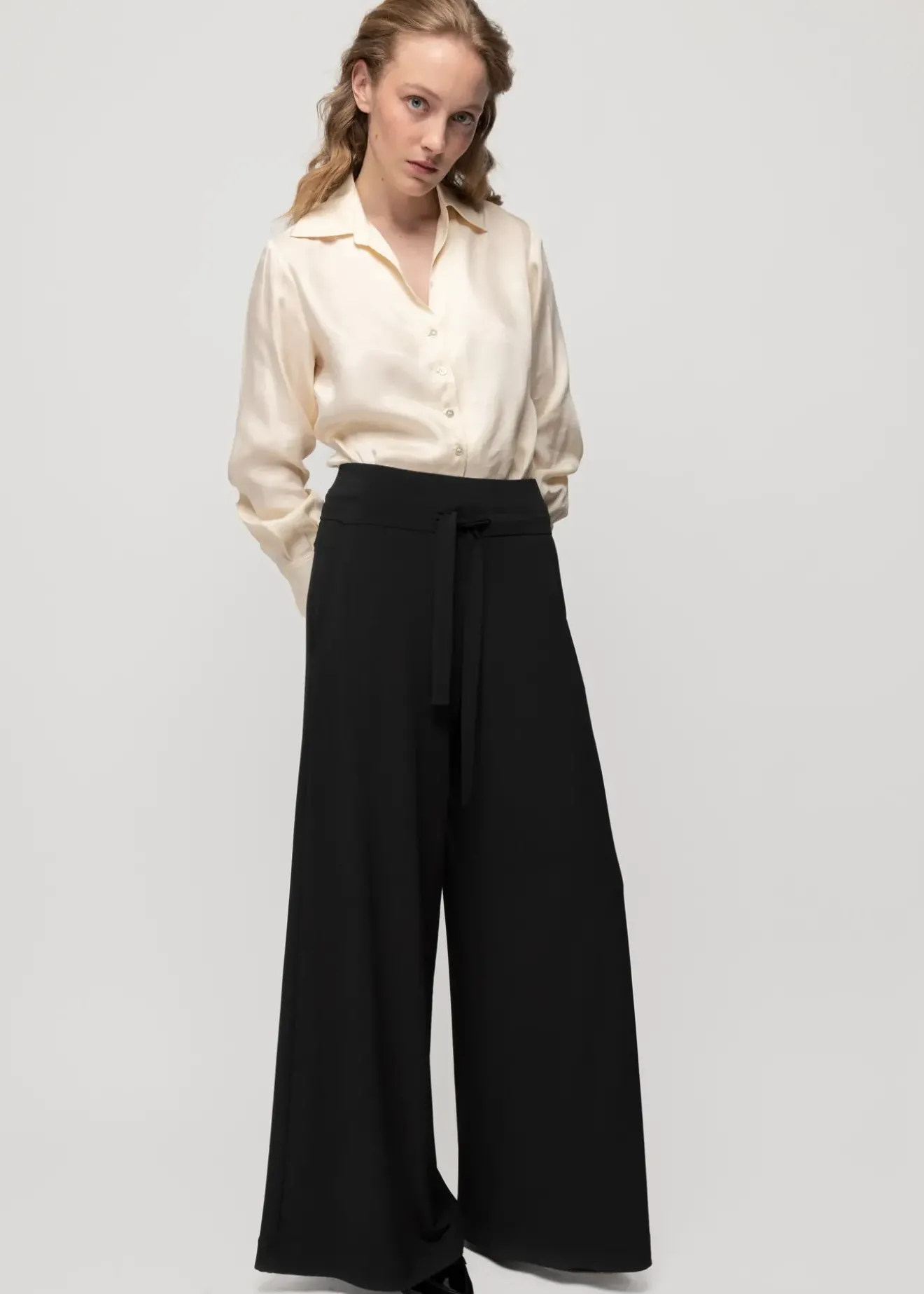 Vanilia Tricot Broek Met Wijde Pijp Zwart Fashion