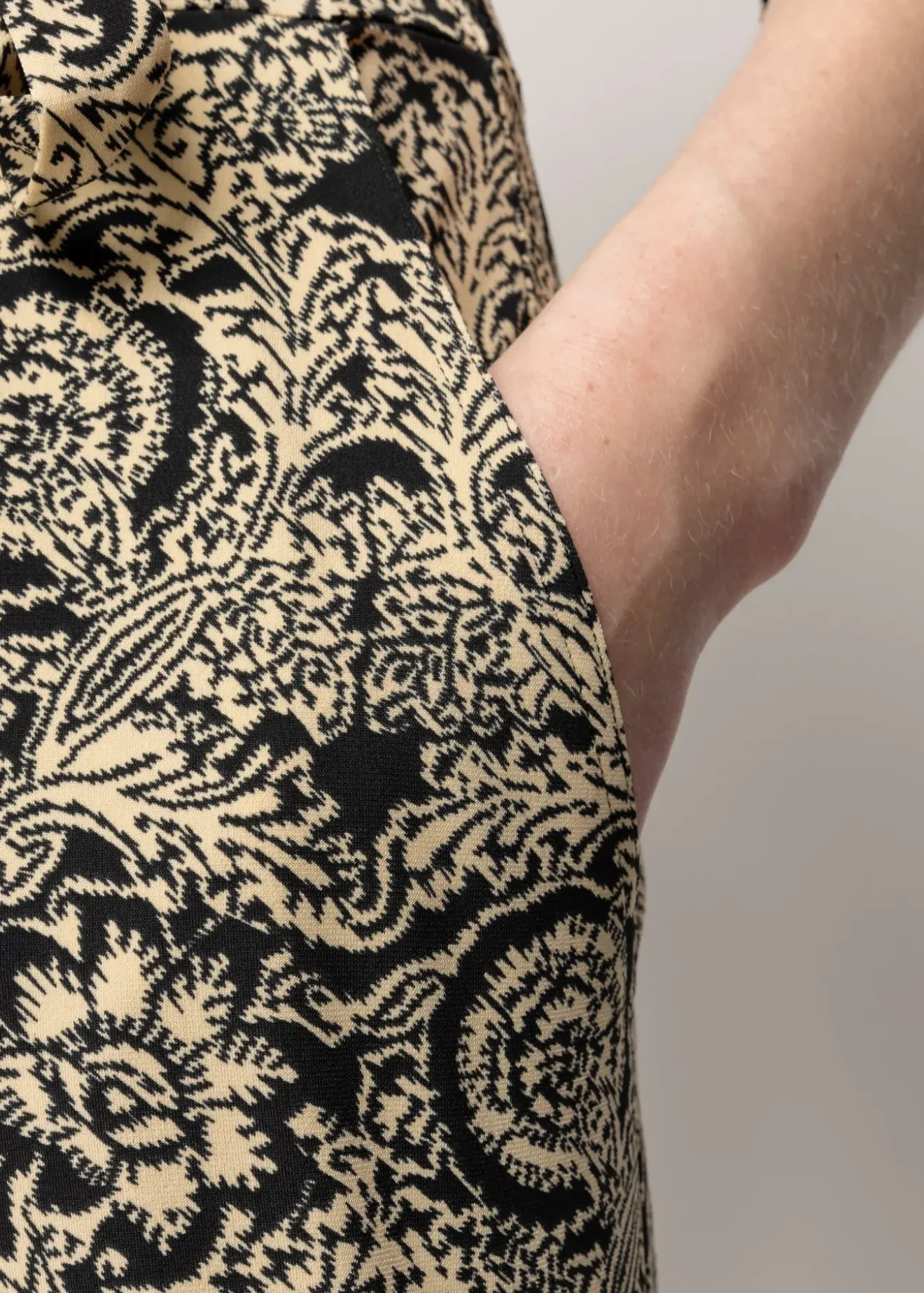 Vanilia Tricot Jumpsuit Met Ikat Print Antique Cotton/Black Outlet