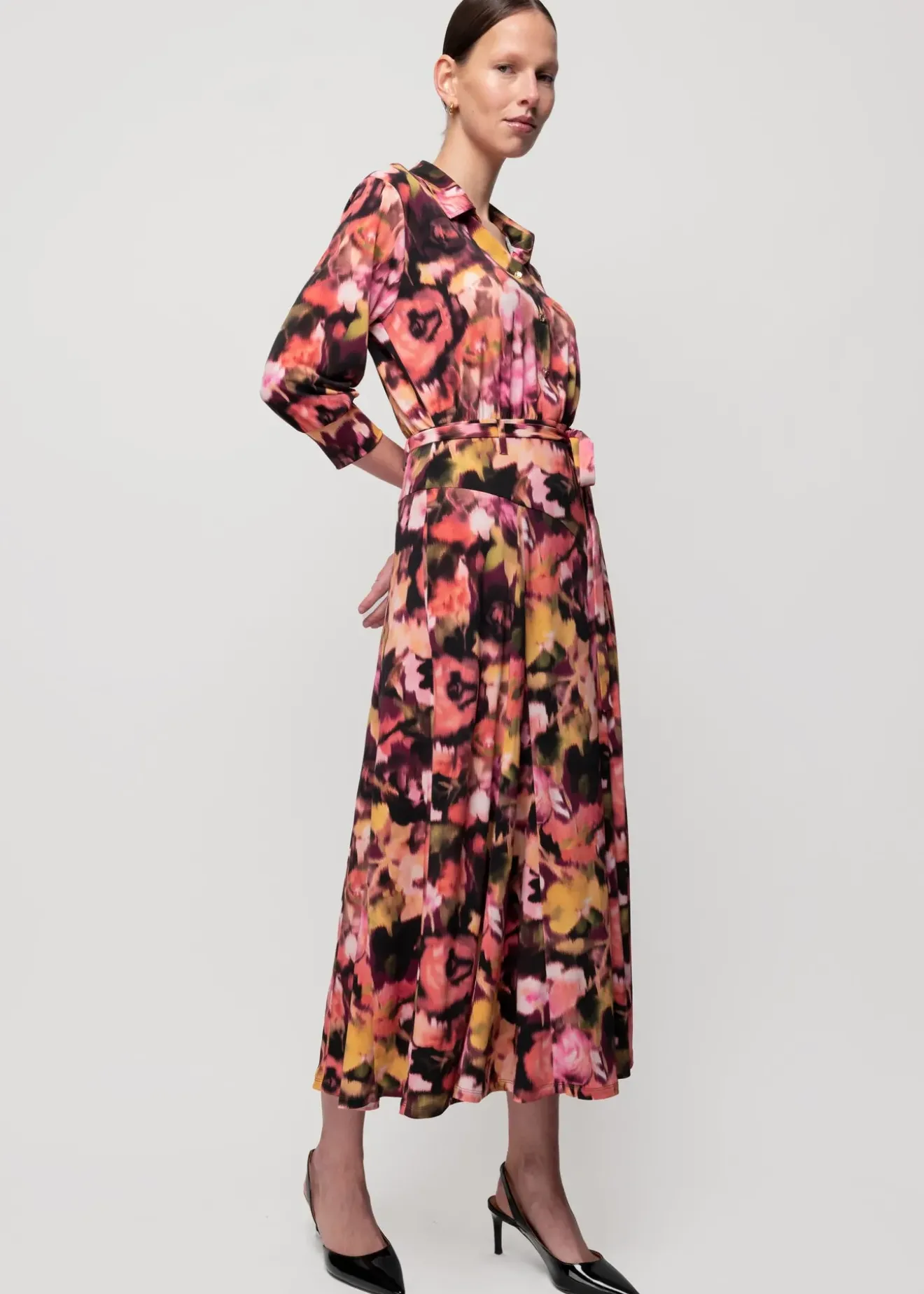 Vanilia Tricot Midi Jurk Met Print Coral/Cedar/Black Online
