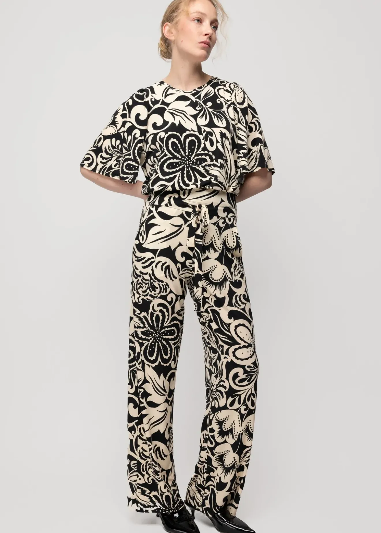 Vanilia Tricot Top Met Bloemenprint Antique Cotton/Black Sale