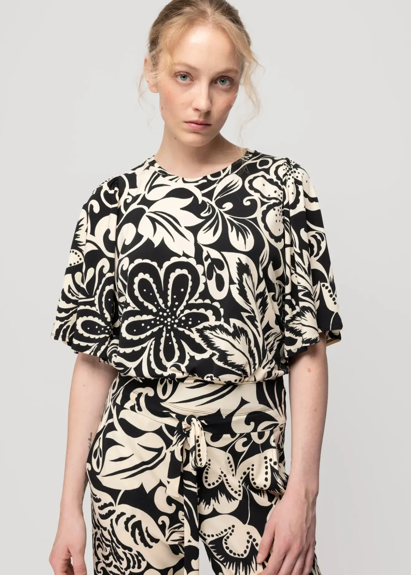 Vanilia Tricot Top Met Bloemenprint Antique Cotton/Black Sale