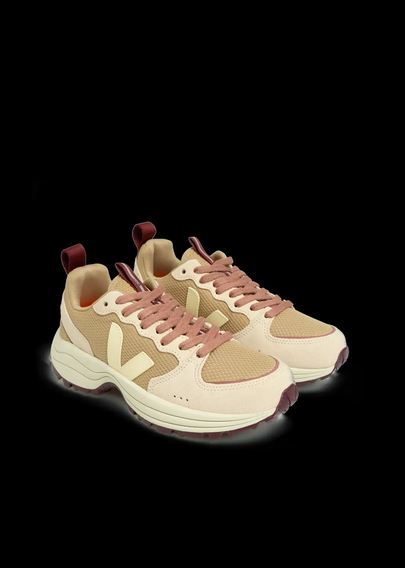 Vanilia Veja Venturi Sneaker Raspberry/Sand Fashion