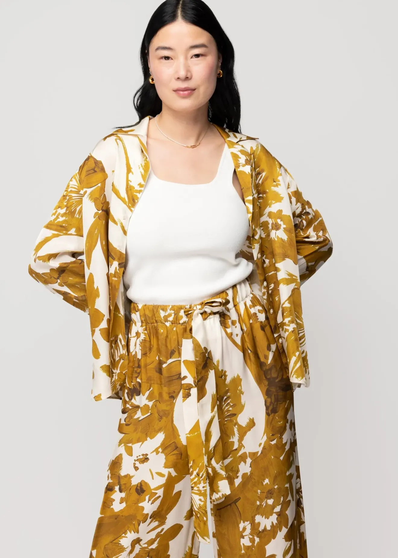 Vanilia Viscose Blouse Met Bloemen Golden Ochre / Crema Online