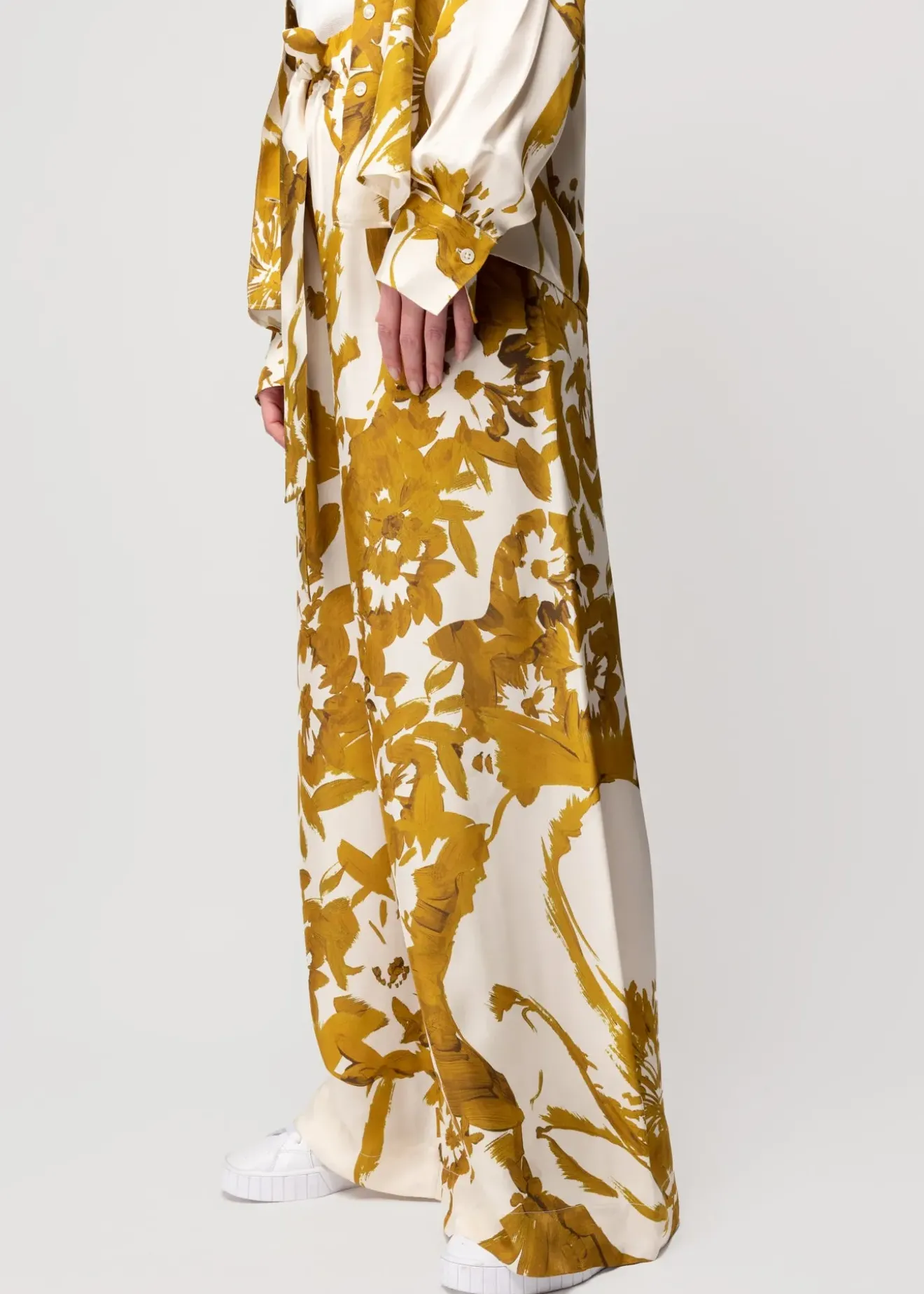 Vanilia Viscose Broek Met Bloemen Golden Ochre / Crema Sale