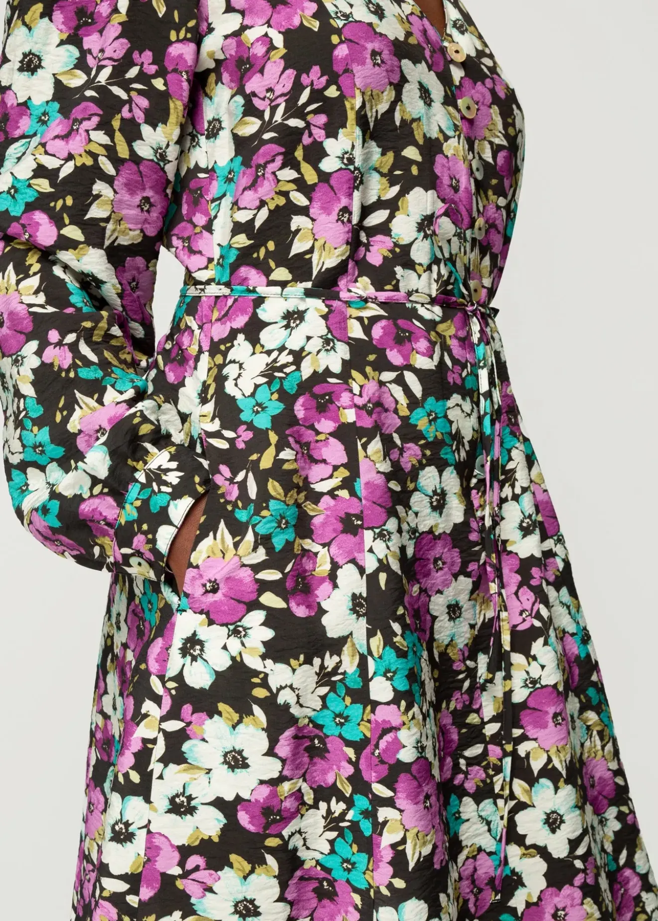 Vanilia Viscose Jurk Met Bloemen Black Verbena Green Lake Fashion