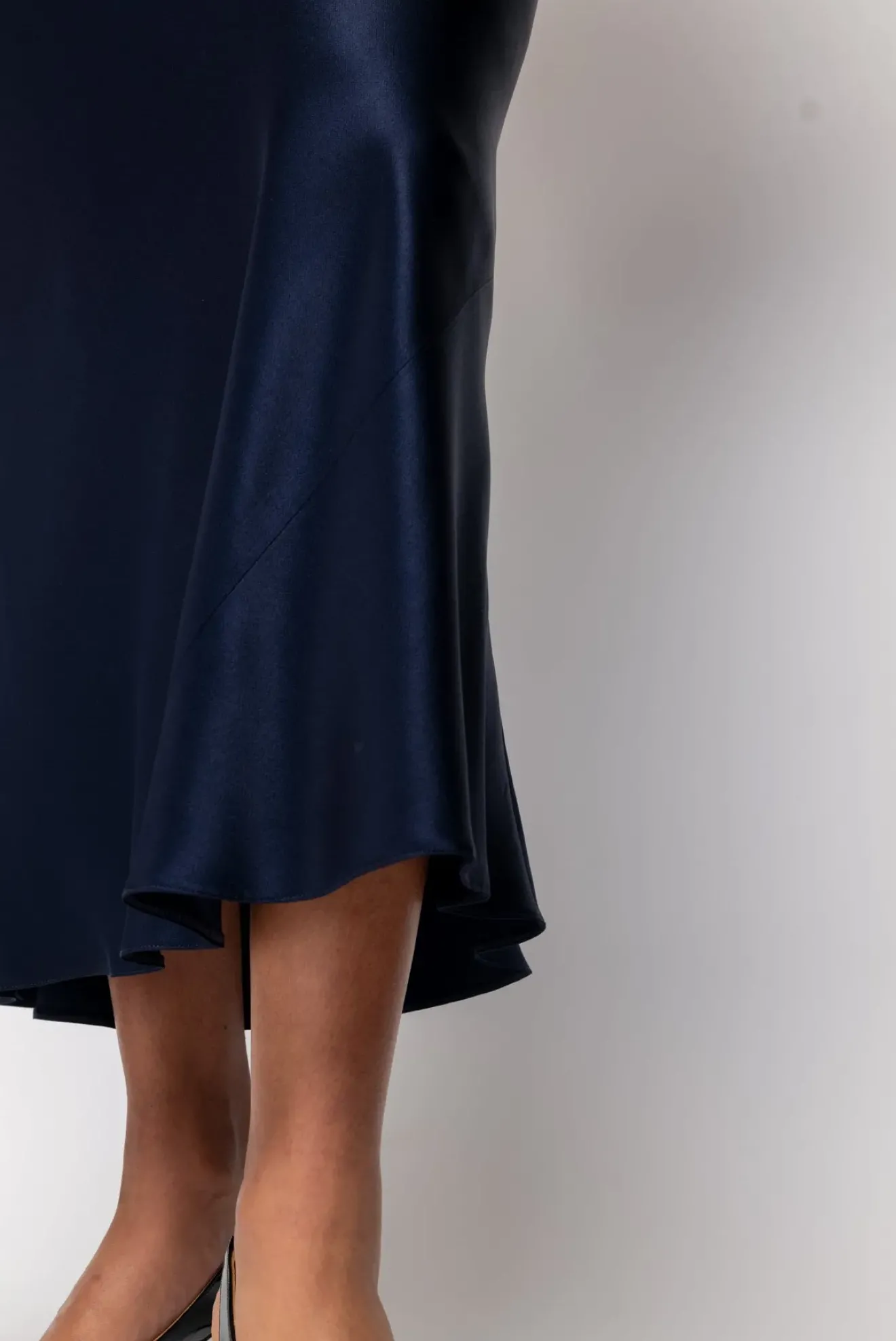 Vanilia Viscose Midi Rok Classic Navy Hot