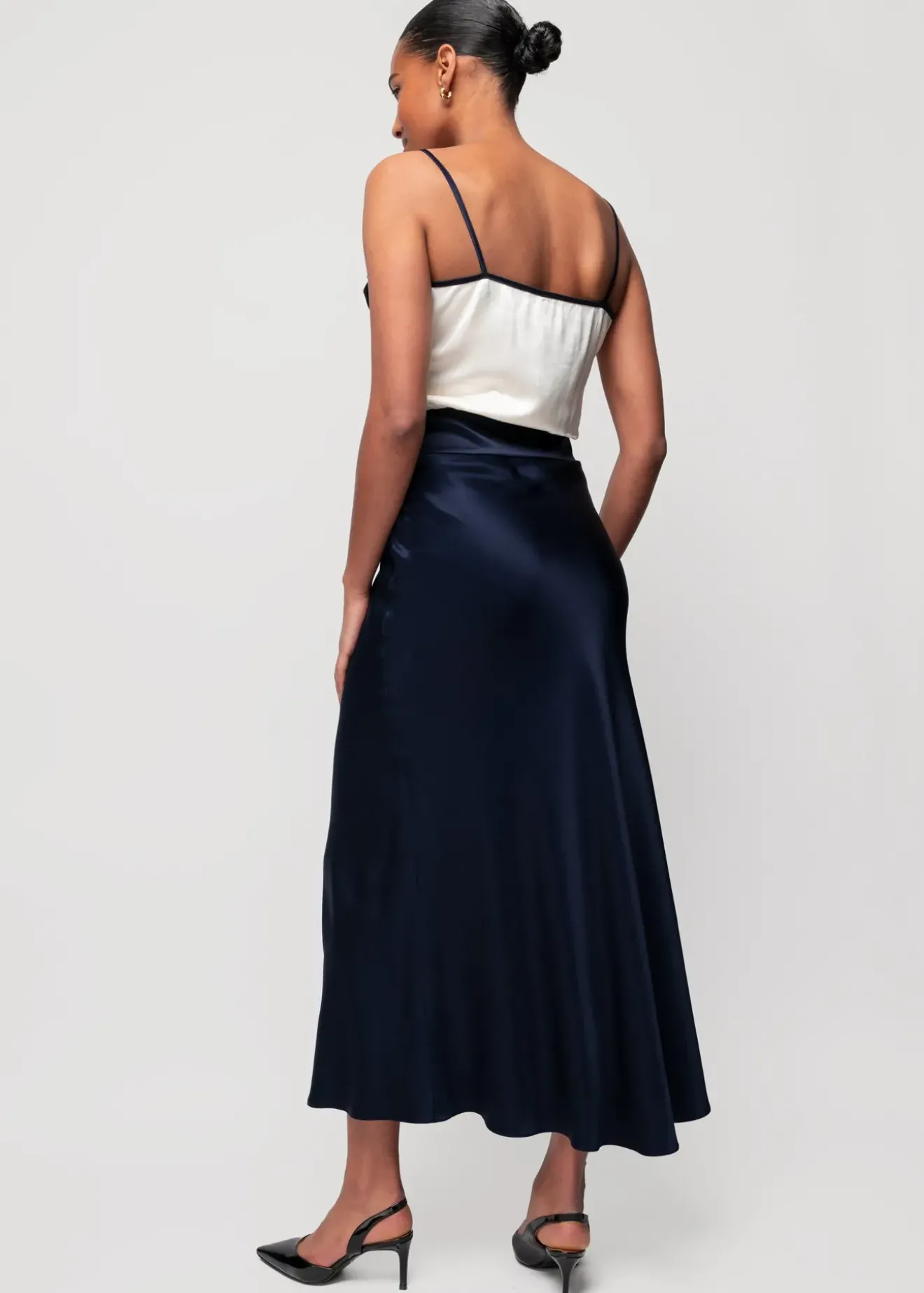 Vanilia Viscose Midi Rok Classic Navy Hot