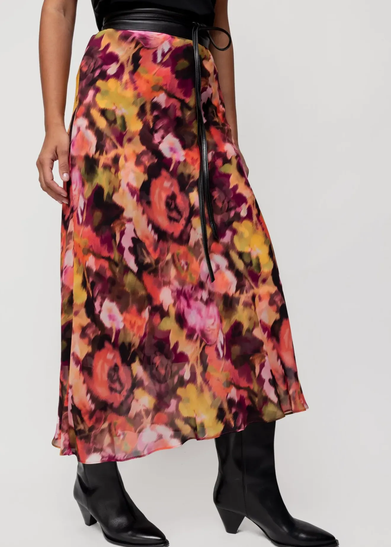 Vanilia Viscose Midi Rok Met Print Coral/Cedar/Black Best