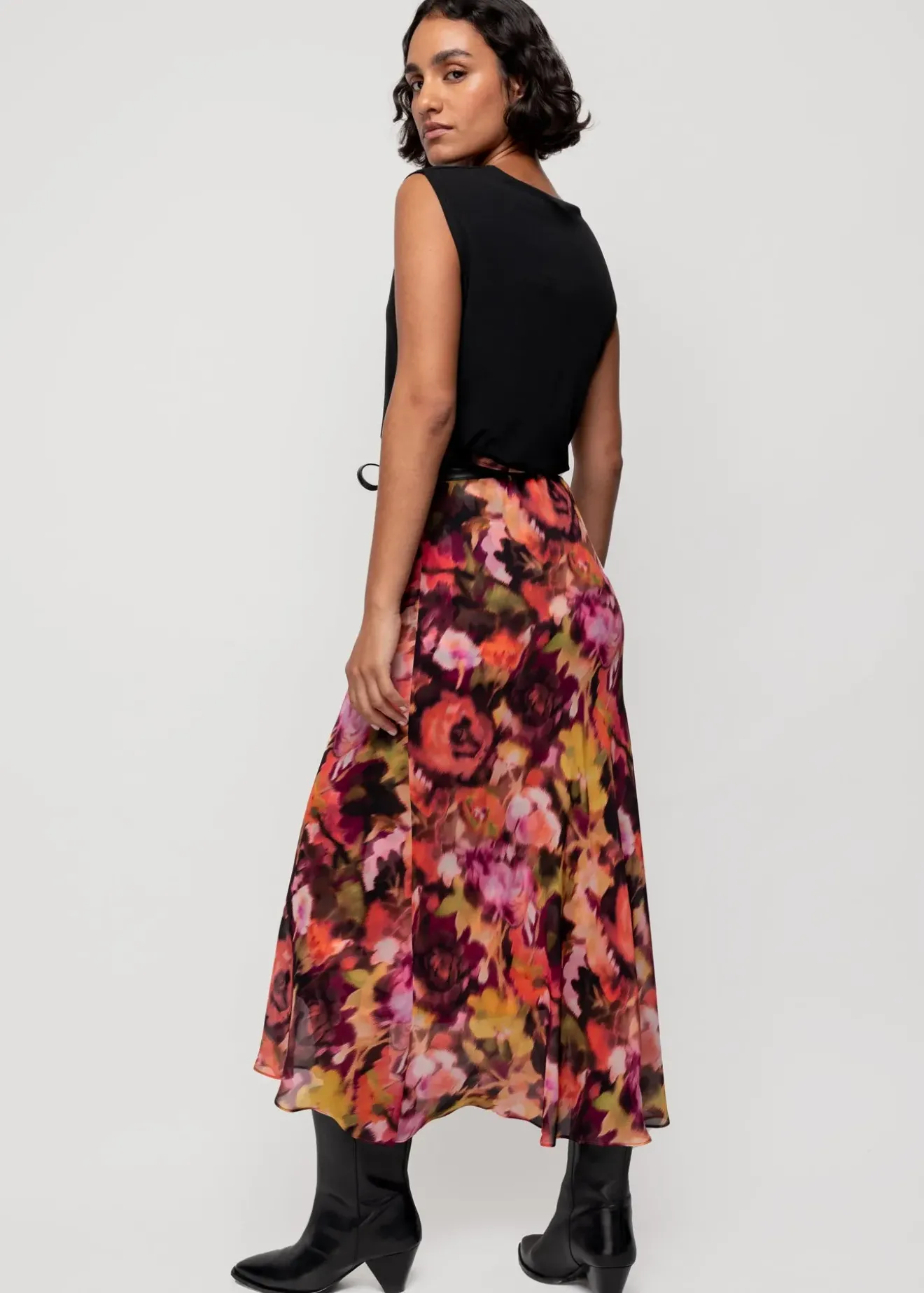 Vanilia Viscose Midi Rok Met Print Coral/Cedar/Black Best