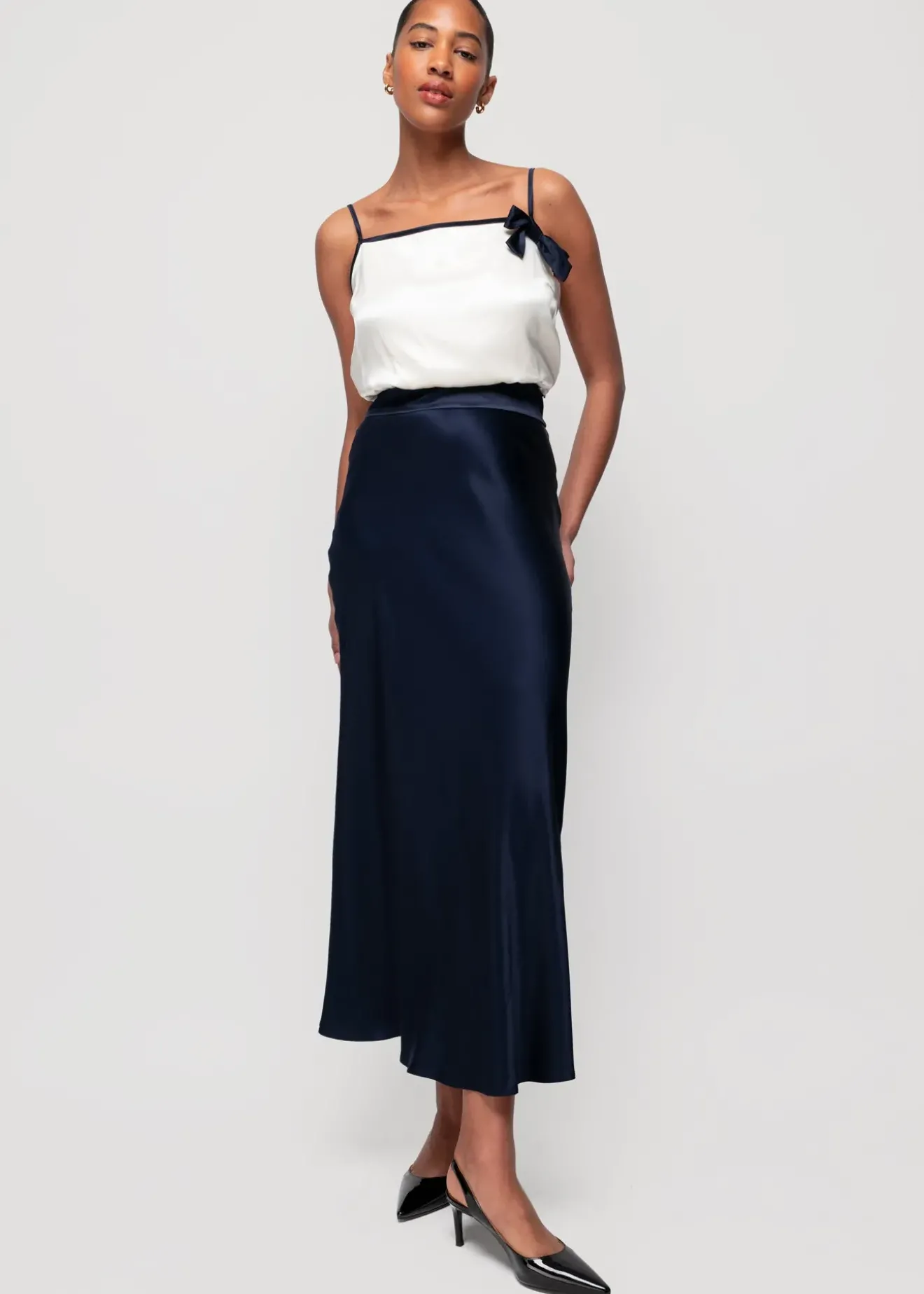 Vanilia Viscose Top Met Strik Whisper White Sale