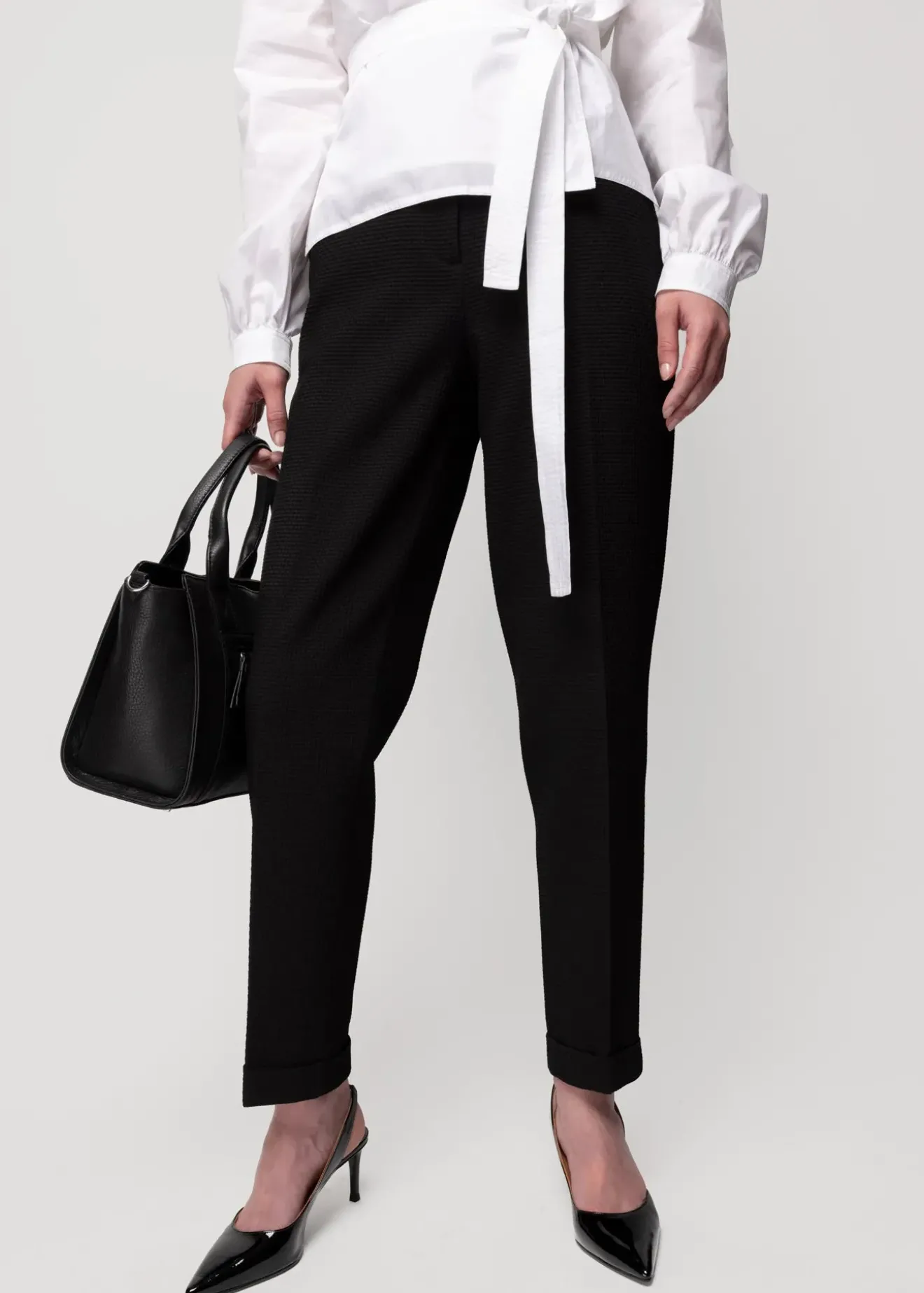 Vanilia Wafel Structuur Broek Tapered Fit Zwart Discount